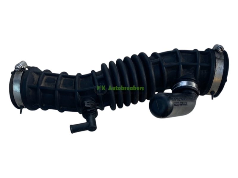 Nissan Qashqai Air Intake Duct Hose 16576BB00A Genuine 2013