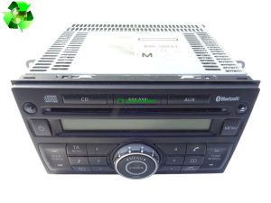 Nissan Qashqai Radio Stereo CD Player Bluetooth 28185-JD05A Genuine 2007-2013