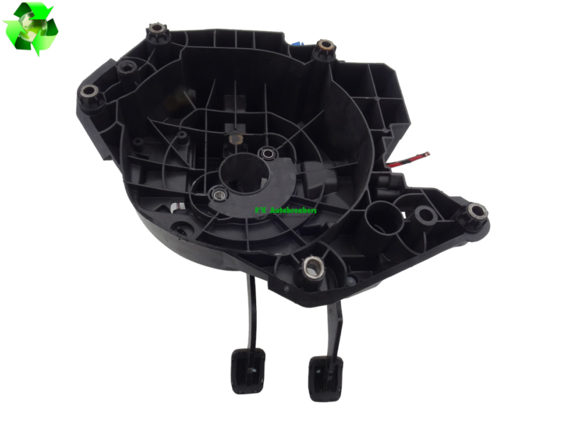 Vauxhall Corsa E Pedal Box Complete 13384869 Genuine 2017