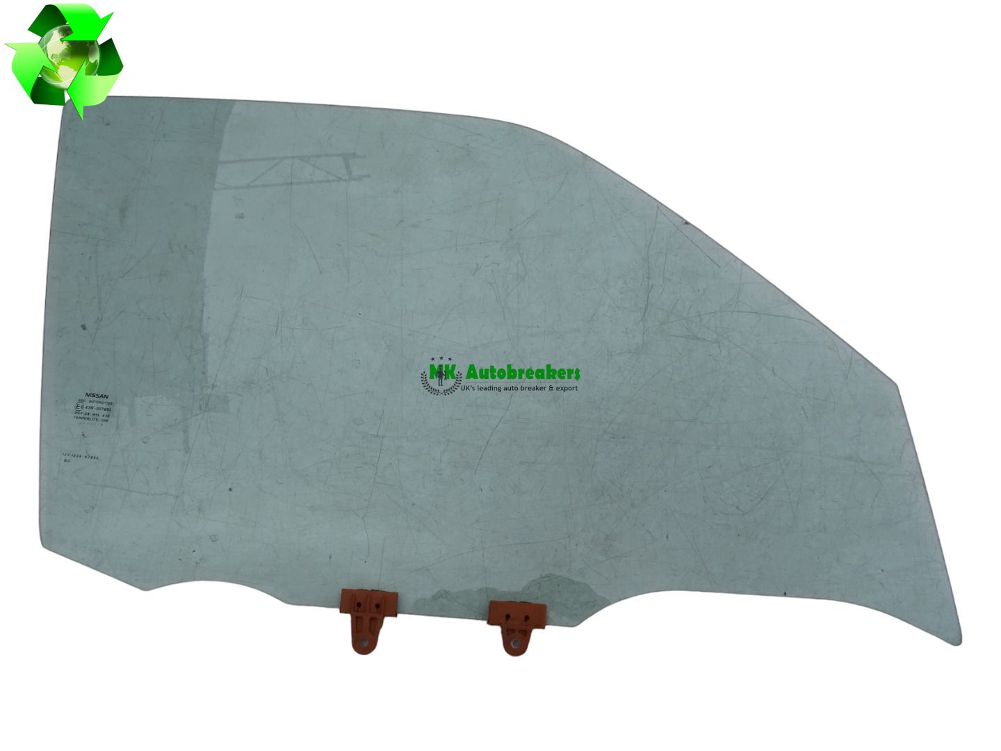 Nissan Juke Window Glass Front Right 803001KK0A Genuine 2016