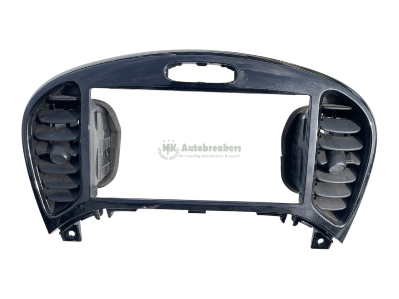 Nissan Juke Head Unit Surround Trim Air Vent 68260BX80A Genuine 2016
