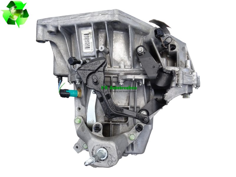 Nissan Qashqai 1.3 Gearbox Manual 320104715R Complete Genuine 2020