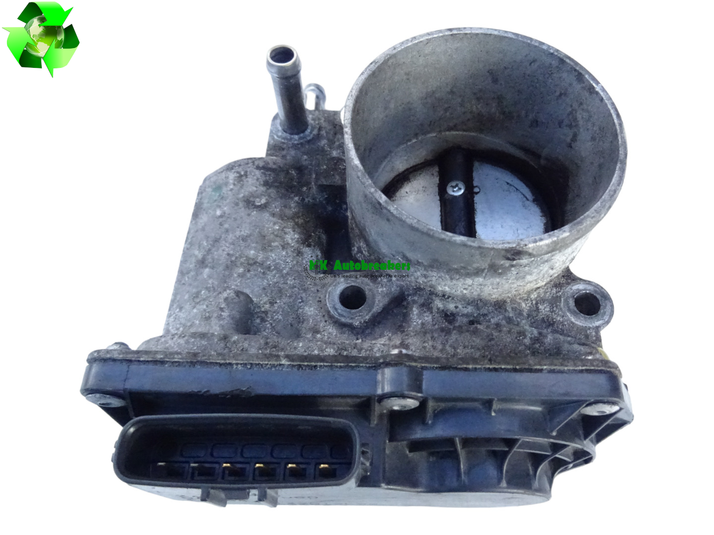 Toyota Prius Throttle Body 2203037060 Genuine 2010