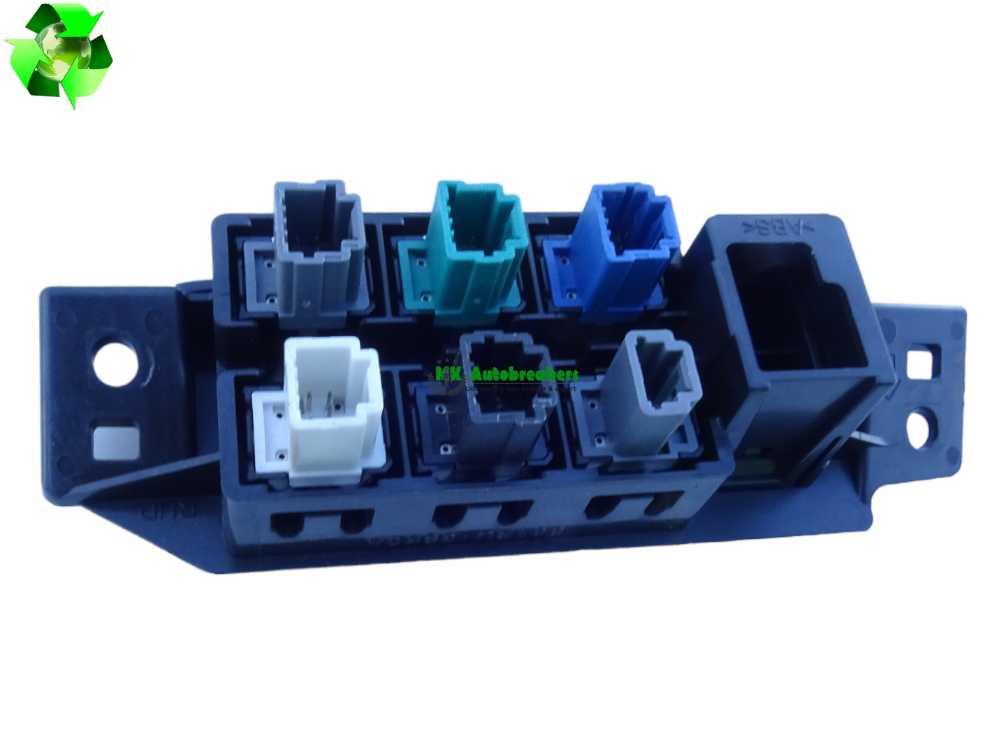 Nissan Leaf Switch Panel 681RU5SK0A Genuine 2019 - Image 4