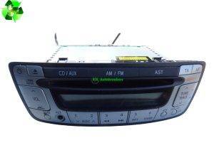 Toyota Aygo Stereo Radio CD Player 861200H010 Genuine 2013