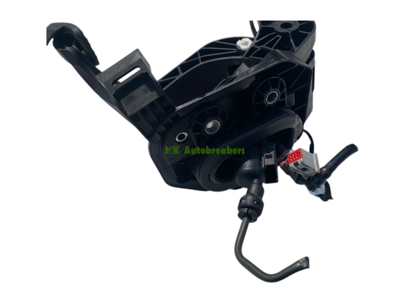 Ford Puma Clutch Pedal Master Cylinder L1TC-7B633-D1C Genuine 2020