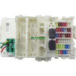 Honda Jazz Fuse Box 747044240W Genuine 2016
