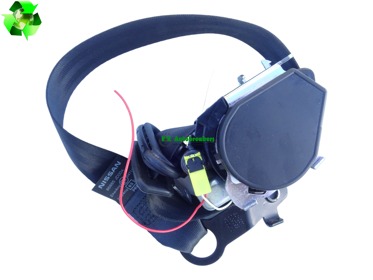 Nissan Qashqai Seatbelt 86885JD000 Front Left Genuine 2012