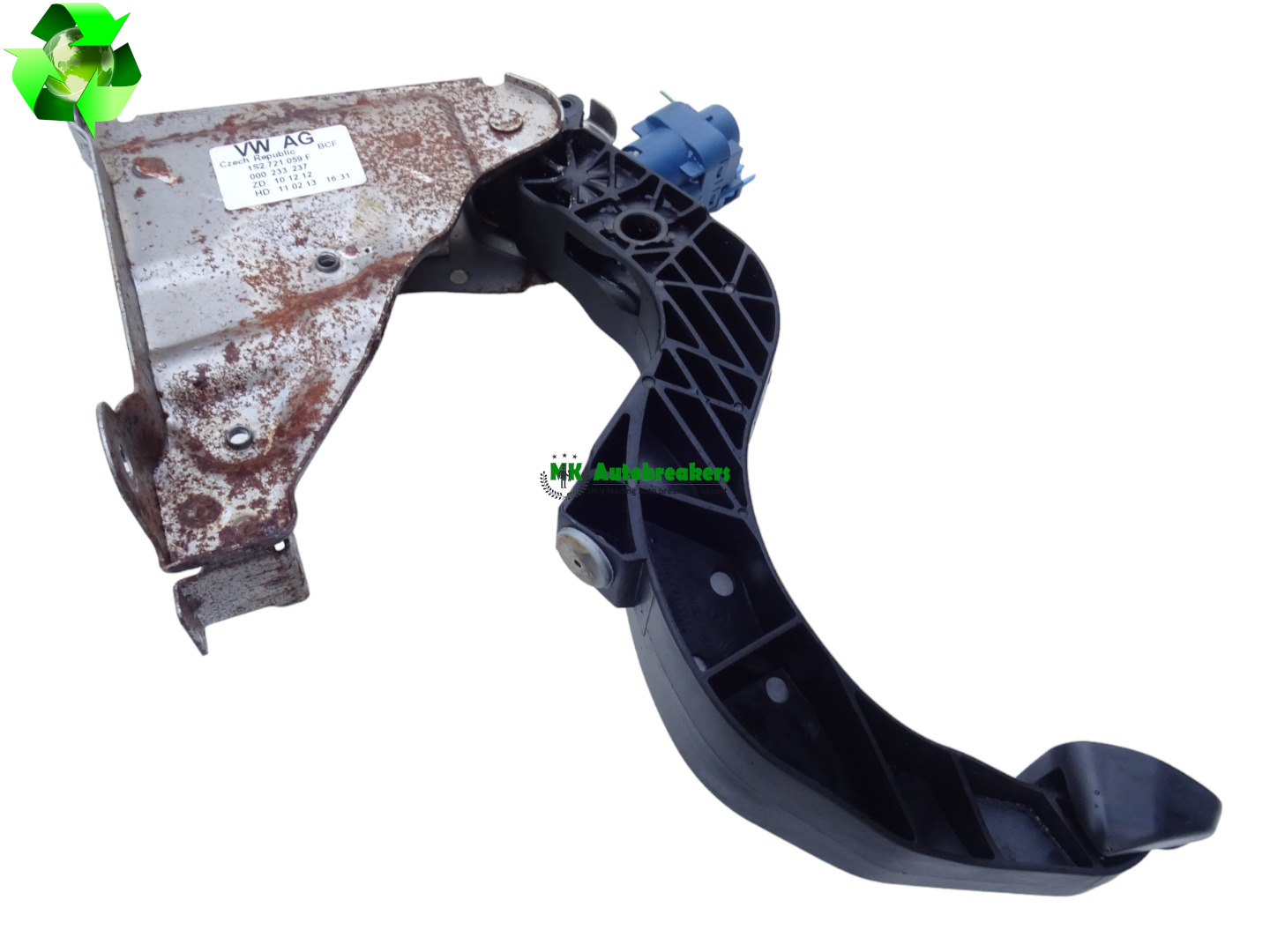 Volkswagen VW UP Clutch Pedal 1S2721059F Genuine 2013