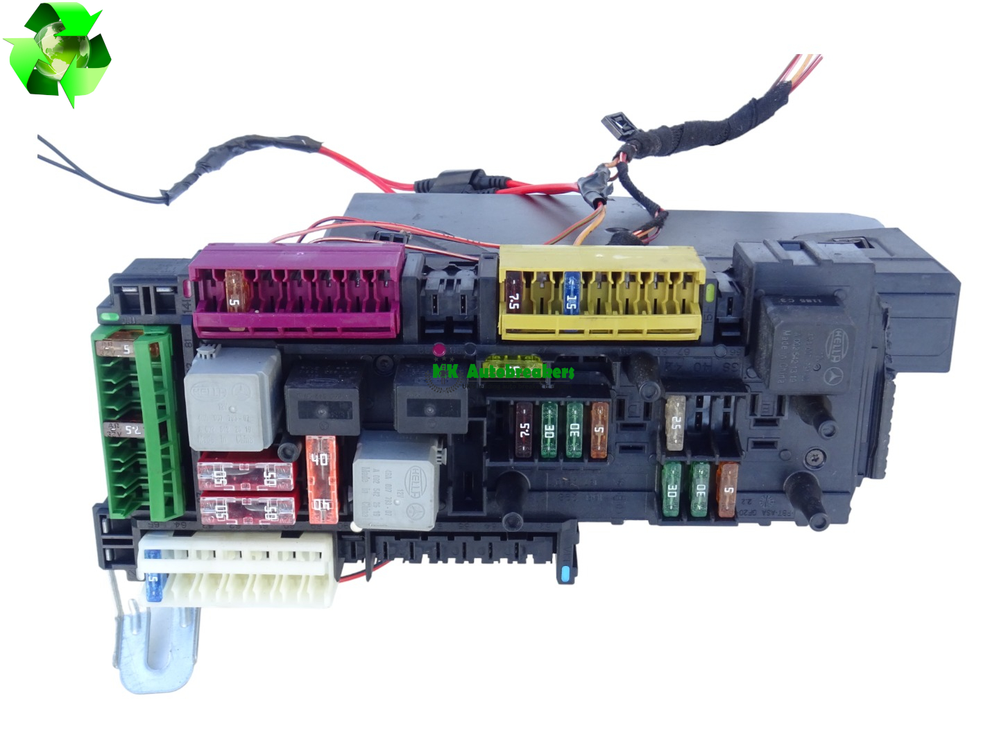 Mercedes C-Class SAM Unit Fuse Box A2049060105 Rear Genuine 2012