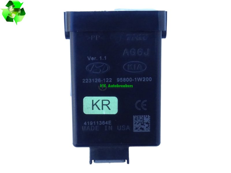 Kia Rio Tyre Pressure Monitor Module 958001W200 Genuine 2014