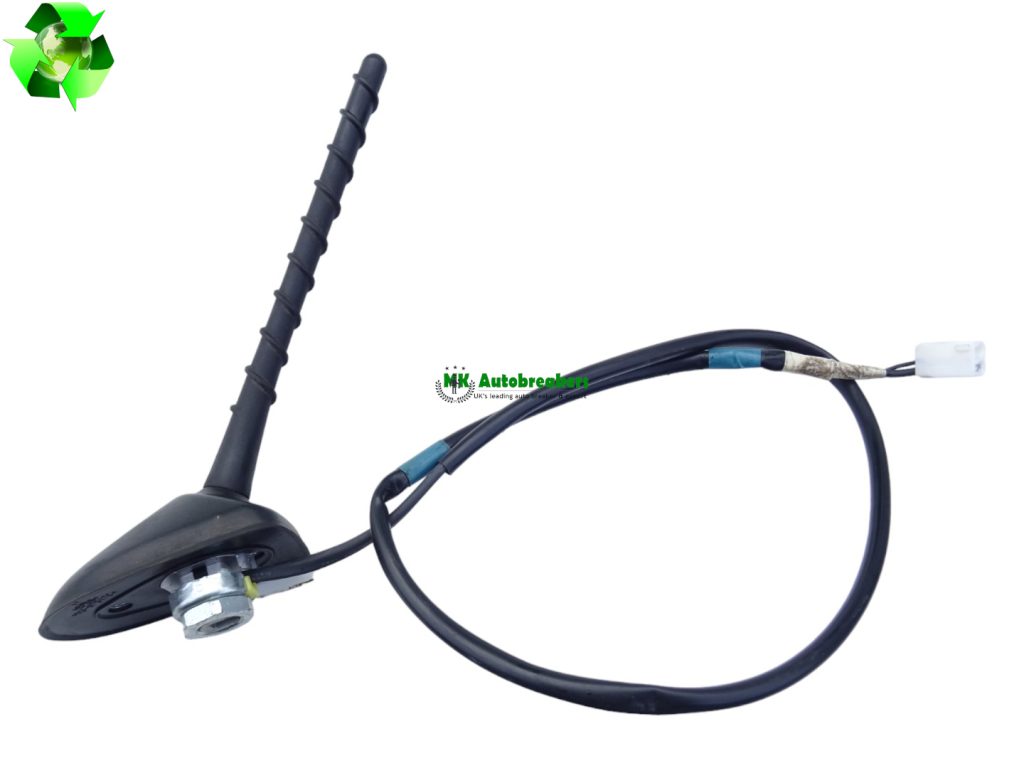 Toyota Yaris Aerial Antenna 863000D220 Genuine 2014👍
