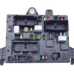 Vauxhall Zafira Tourer Fuse Box 13368653 Genuine 2013