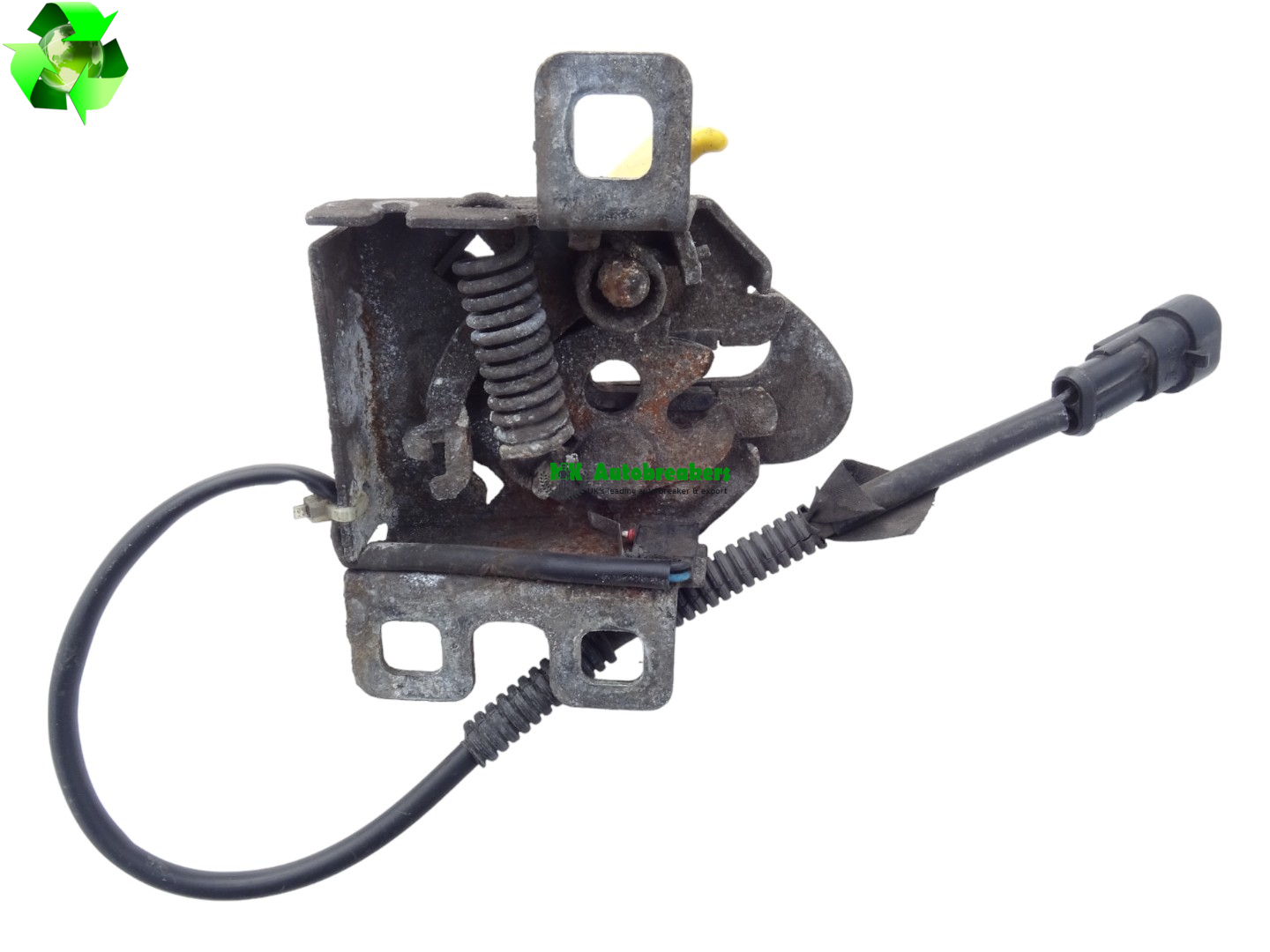 Alfa Romeo Giulietta Bonnet Latch Lock 50509835 Genuine 2014