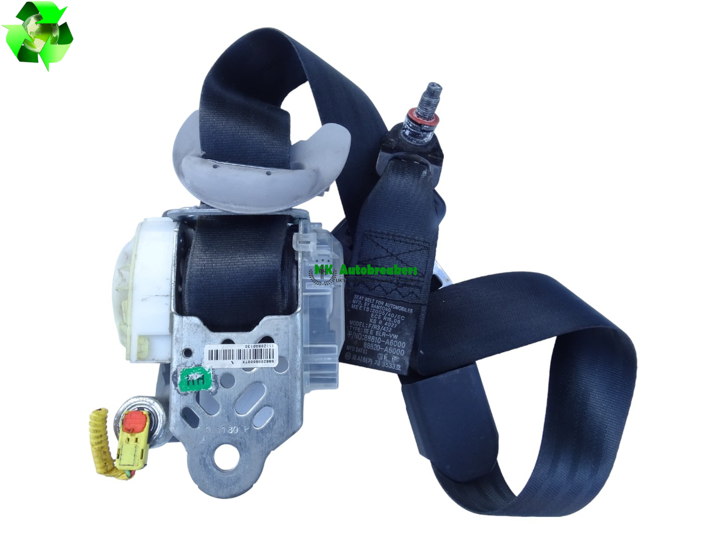 Hyundai I30 Seatbelt 88810A6000 Front Right Genuine 2014