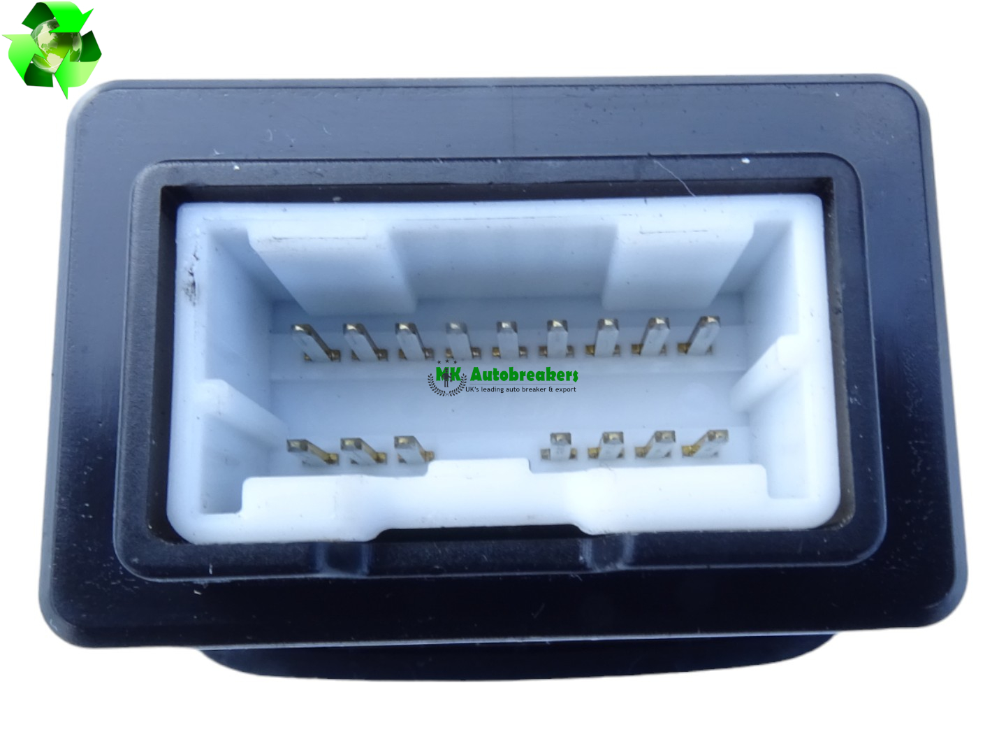 Hyundai I30 USB AUX Port Socket 96120A5000 Genuine 2014