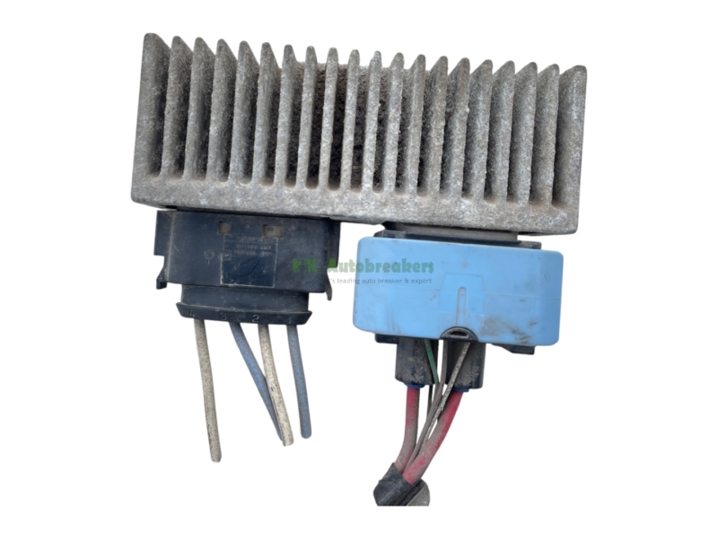 Renault Trafic Glow Plug Relay 8200558438 Genuine 2017