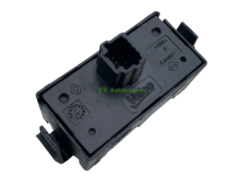 Renault Trafic Hazard Door Lock Switch 252100622R Genuine 2017