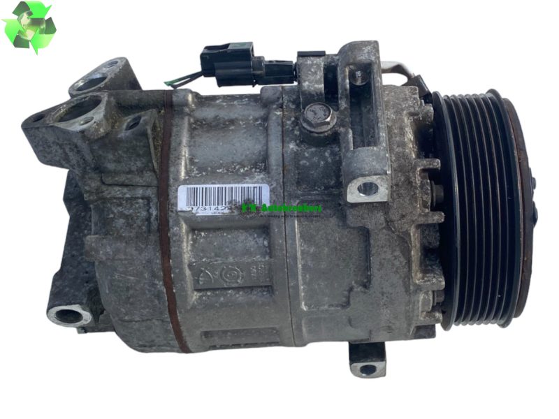 Renault Trafic A/C Compressor Pump 926008411R Genuine 2017