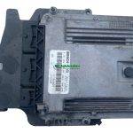 Renault Trafic Engine Control Module 237103984R ECU Genuine 2017
