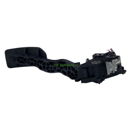 Nissan Juke Accelerator Throttle Pedal 180024DA0B Genuine 2016