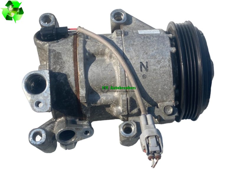 Toyota yaris a/c compressor pump 883100d400 genuine 2014