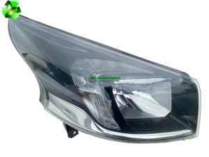 Vauxhall Vivaro Headlight 260101200R Right Genuine 2016
