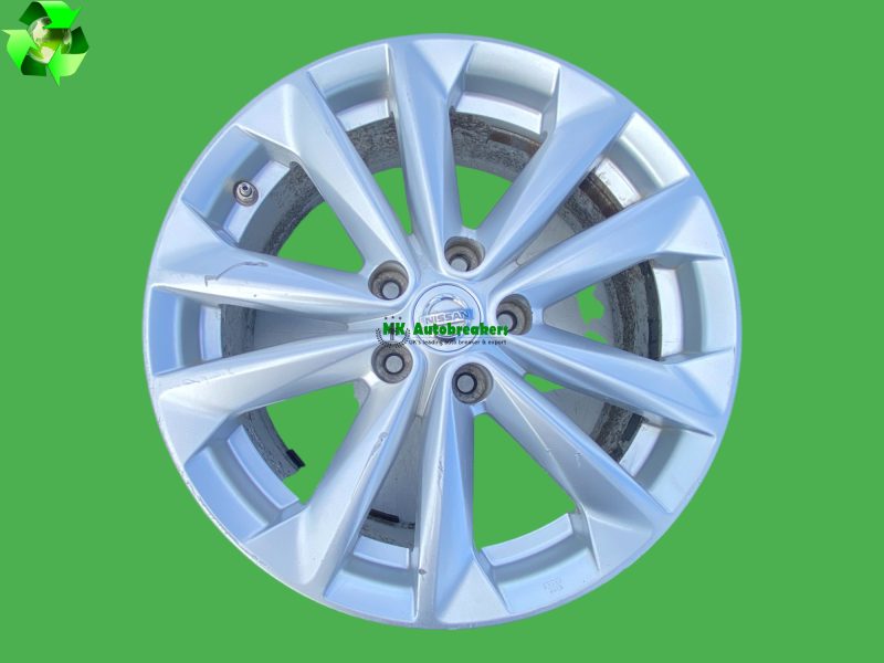 Nissan qashqai alloy wheel 17x7j d03004ea1a genuine 2016