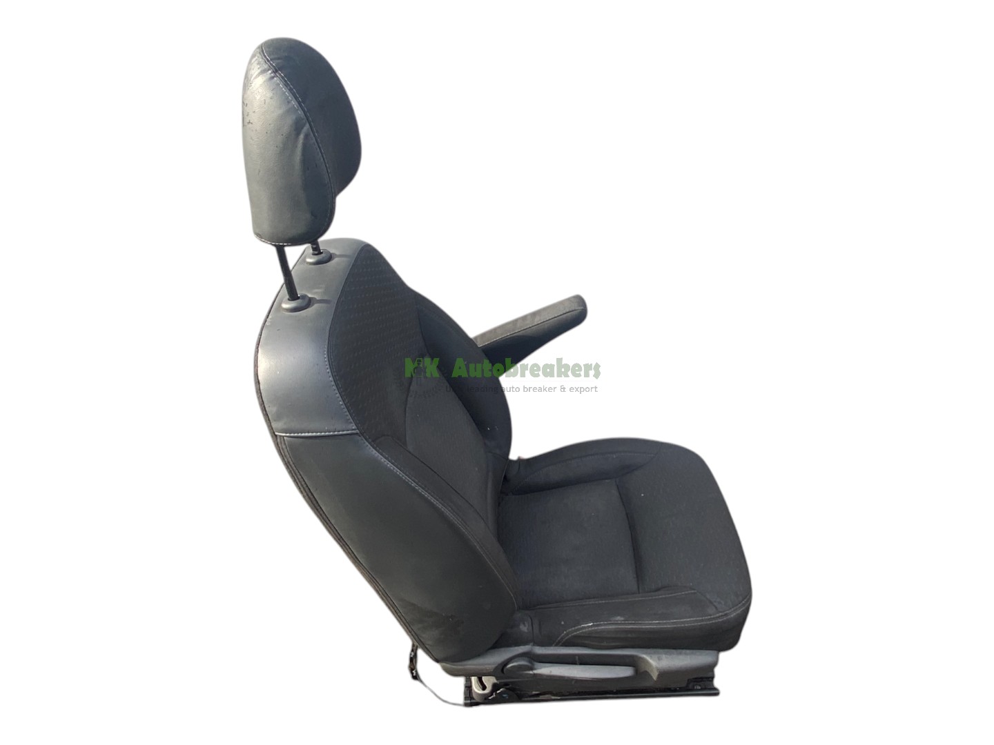 Renault Trafic Seat Front Right Complete Genuine 2016