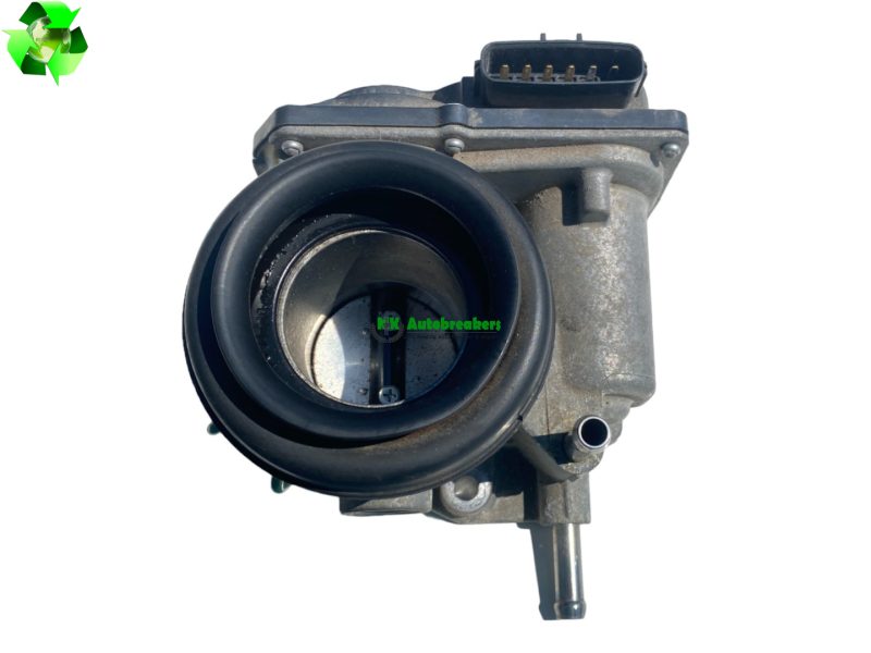 Toyota aygo throttle body 22030-0q030 genuine 2019