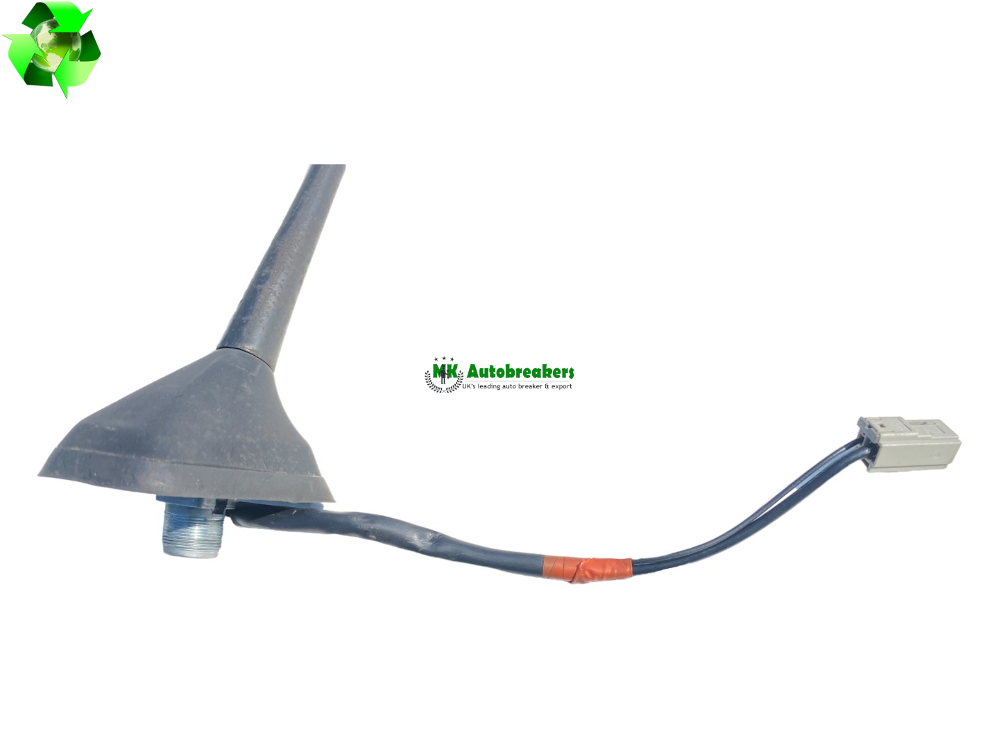 Nissan Qashqai Aerial Antenna 282203VU0A Genuine 2016