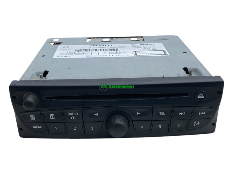 Renault trafic radio stereo head unit 281158338r genuine 2011