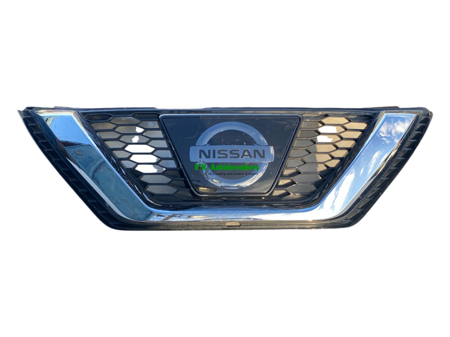 Nissan Qashqai Bumper Grille 62890HV01A Front Genuine 2018