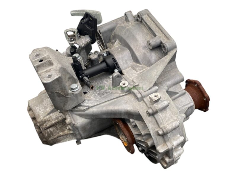 Audi q2 0. 1 gearbox 0aj001103 6 speed manual genuine 2022