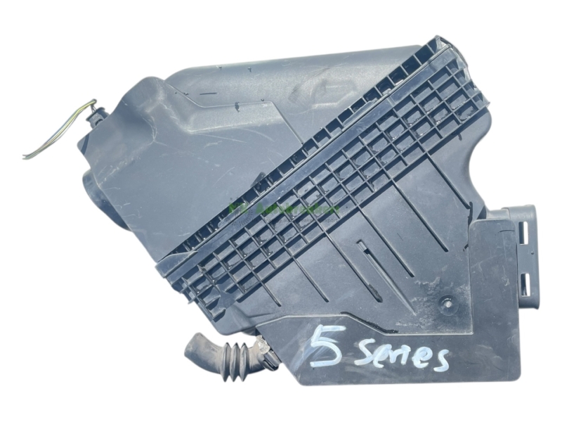 BMW 5 Series F10 Air Filter Box 8519129 Genuine 2015