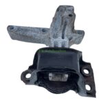 Nissan Qashqai Engine Mount 112104EA0B Right Genuine 2017