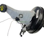 Dacia Logan Brake Servo Master Cylinder 472108901R Genuine 2019