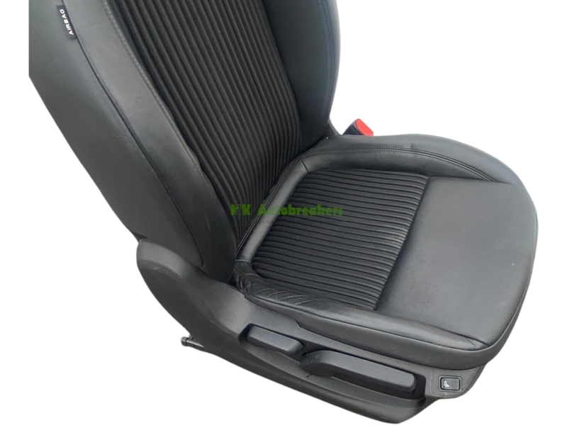 Fiat Tipo Front Seat 52045241 Right Half Leather Genuine 2018