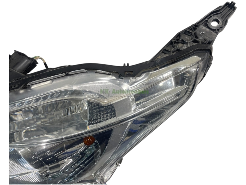 Peugeot 208 Headlight 9802221980 Left Genuine 2015