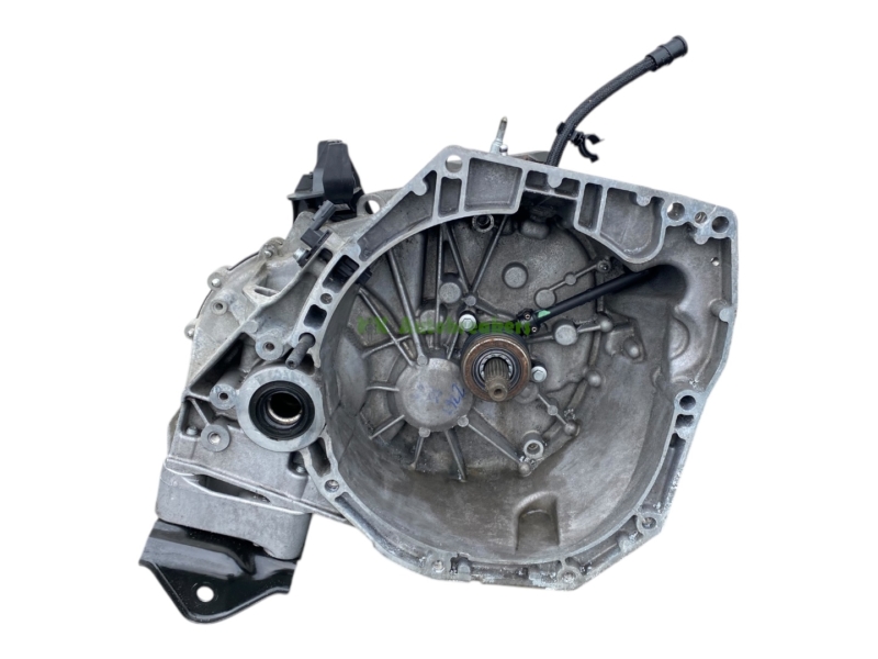 Renault Captur 1.3 Gearbox 320103230R TL4364 6 Speed Manual Genuine 2020