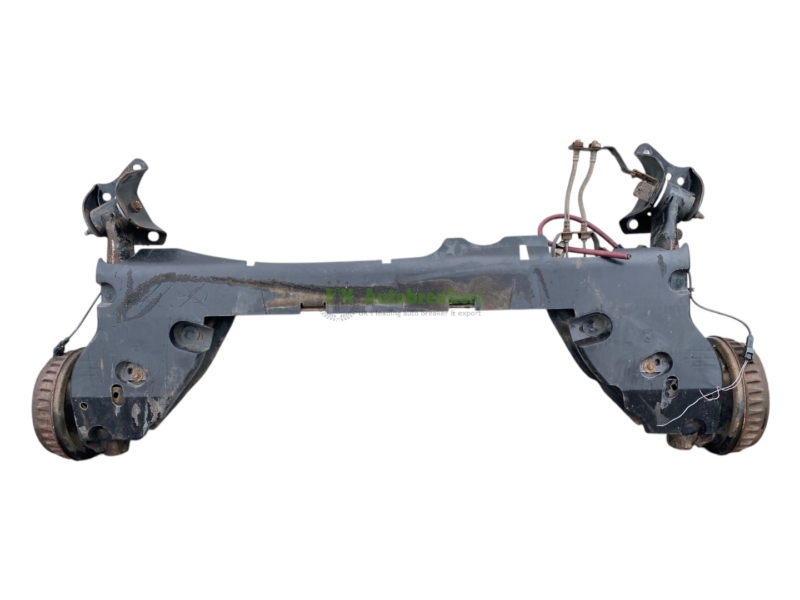 Renault Captur Rear Axle 554001035R Genuine 2016