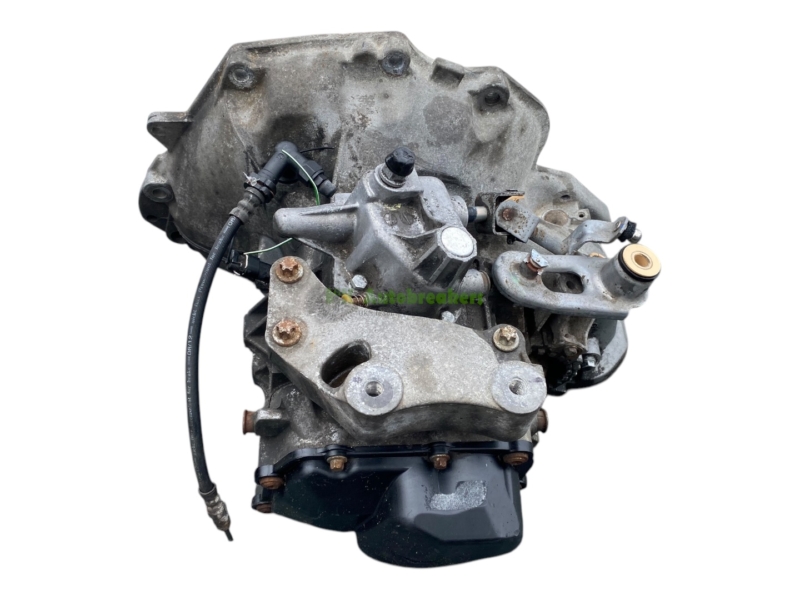 Vauxhall Corsa D Gearbox 64935468 Manual Complete Genuine 2012