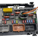 Peugeot 3008 Citroen Engine Bay Fuse Box 9667044980 Genuine 2011