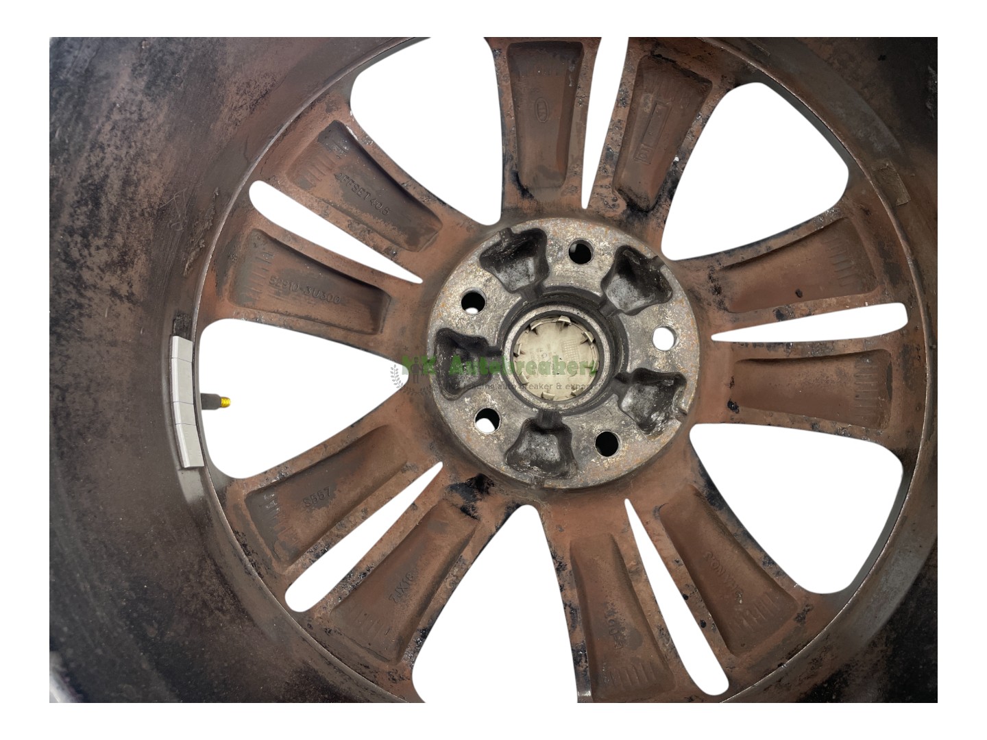 Kia Sportage Alloy Wheel 52910-3U300 7JX18 Genuine 2012