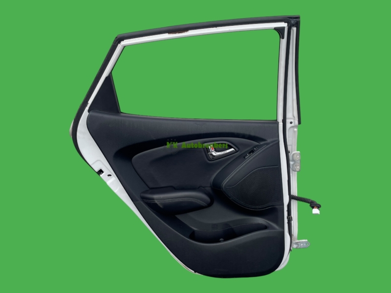 Hyundai IX35 Rear Door 770042Y001 Right Genuine 2012