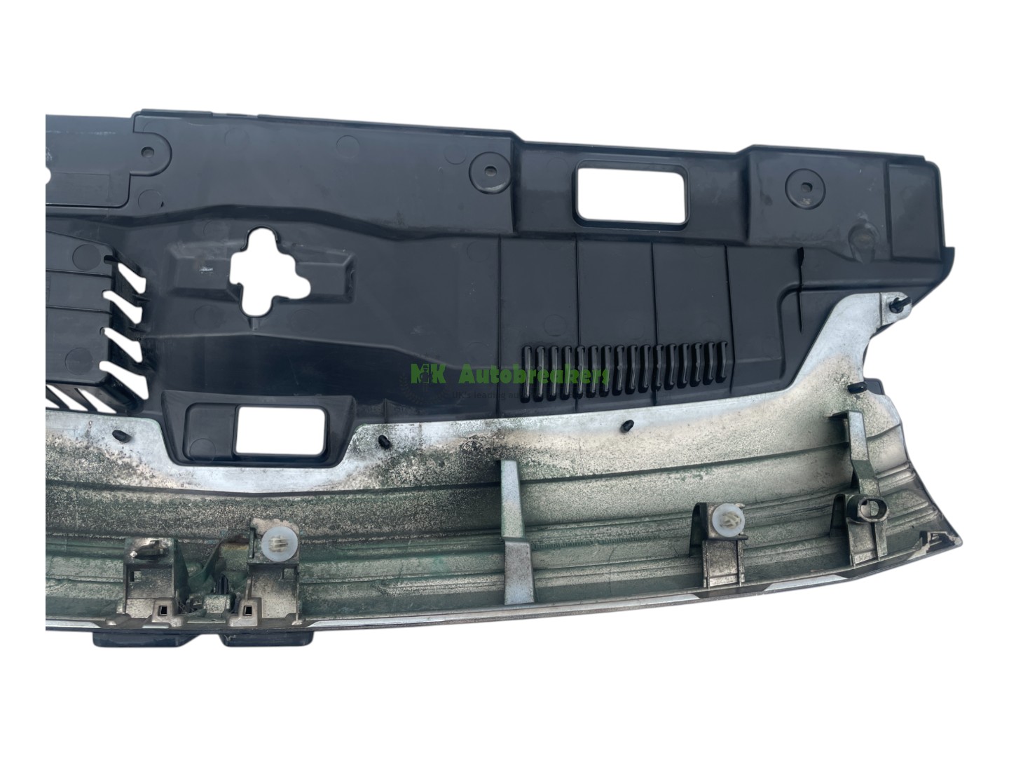 Mitsubishi Outlander Radiator Bumper Grille 7450A643 Genuine 2015