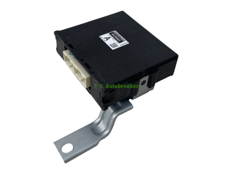 Mitsubishi Outlander Parking Control Module 8631B053 Genuine 2015