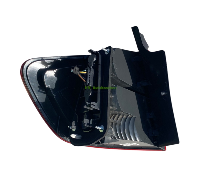 Rear light 2990110 x1 bmw e84 right genuine 2015 3 | mk autobreakers ltd Rear Light X Bmw E Right Genuine