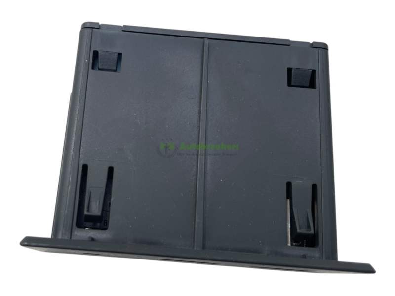 Renault Captur USB Port Socket Unit Panel 280231553R Genuine 2021 - Image 5