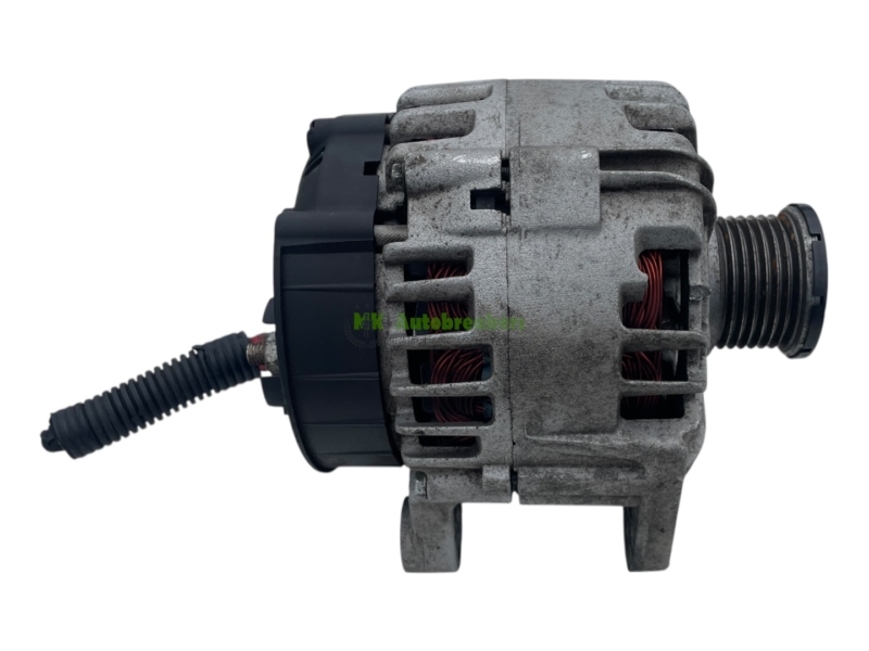 Vauxhall Vivaro 2.0 Alternator 8200404459 Genuine 2013